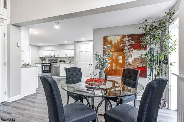 4 E Washington St, Frenchtown Boro, NJ 08825