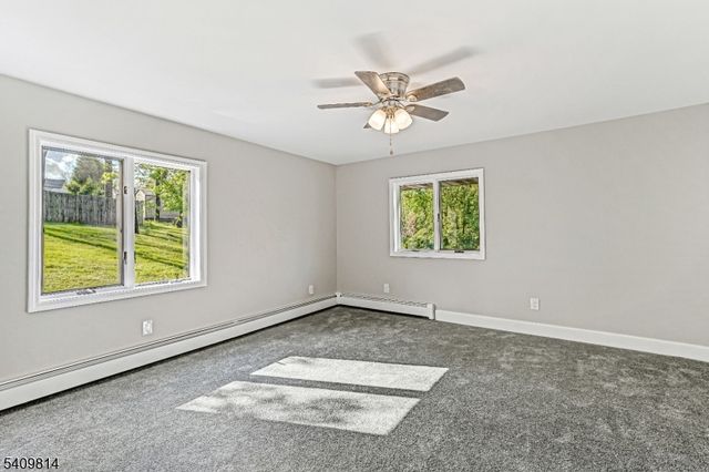 4 E Washington St, Frenchtown Boro, NJ 08825