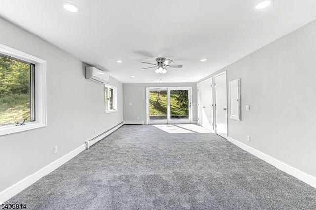 4 E Washington St, Frenchtown Boro, NJ 08825