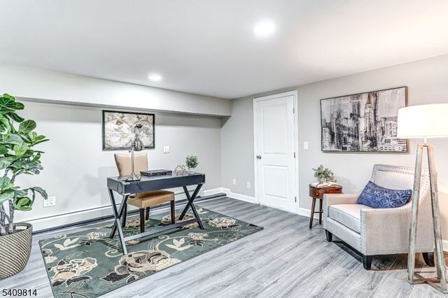 4 E Washington St, Frenchtown Boro, NJ 08825