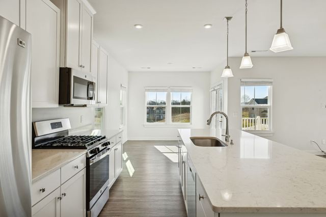 2000 Tanager Dr, Brentwood, TN 37027