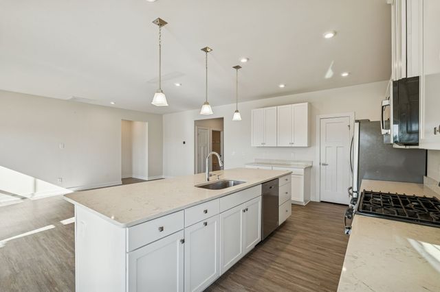 2000 Tanager Dr, Brentwood, TN 37027