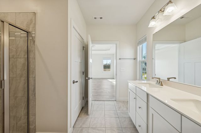 2000 Tanager Dr, Brentwood, TN 37027