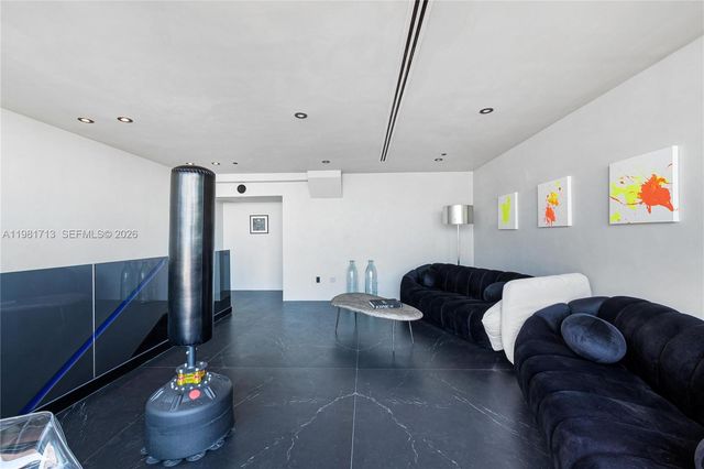 650 NE 32nd St UPH5302, Miami, FL 33137