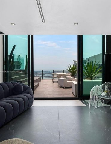 650 NE 32nd St UPH5302, Miami, FL 33137