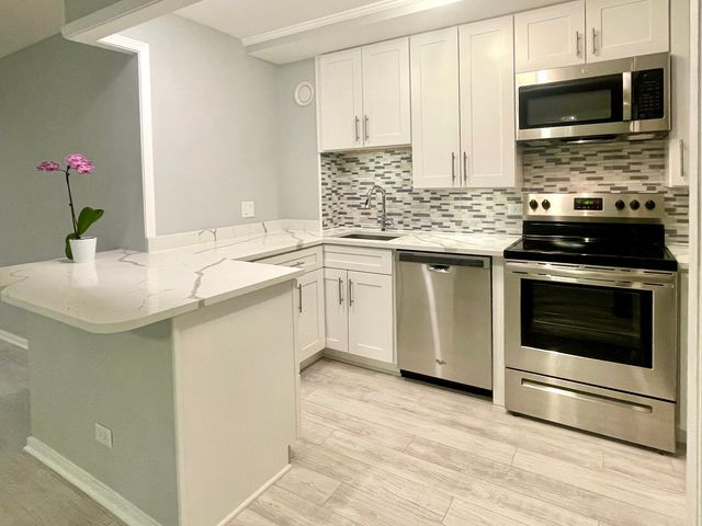 40 E 9th Street 804, Chicago, IL 60605