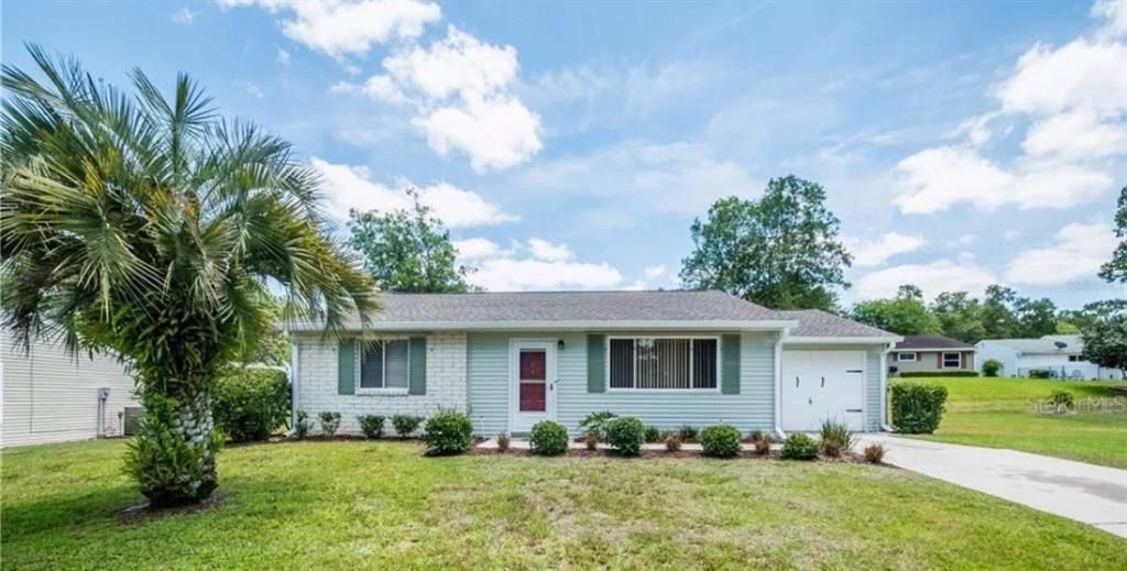 Image 1 of property listing at 8954 SW 109TH LANE, Ocala, FL 34481