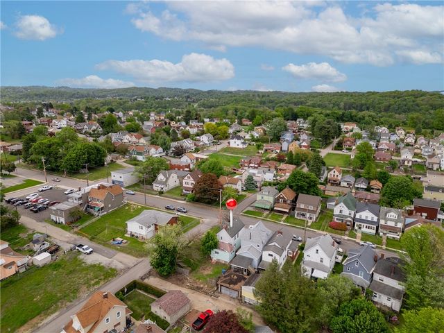 2402 Grandview Avenue, Mckeesport, PA 15132