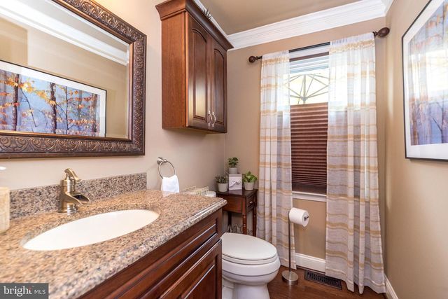 214 BROAD ACRES RD, Lansdale, PA 19446