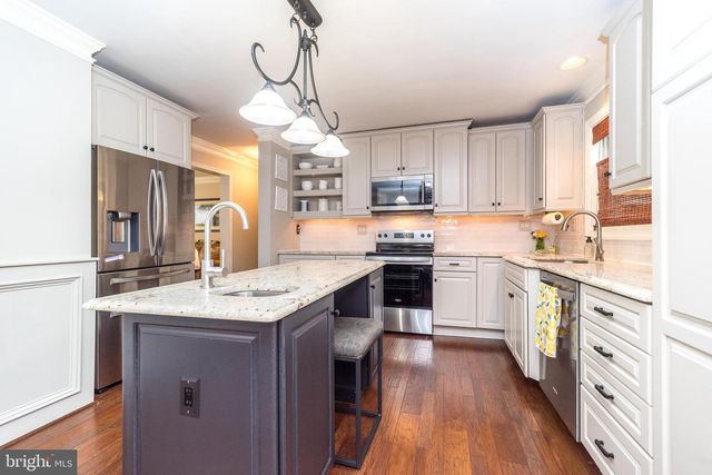 214 BROAD ACRES RD, Lansdale, PA 19446