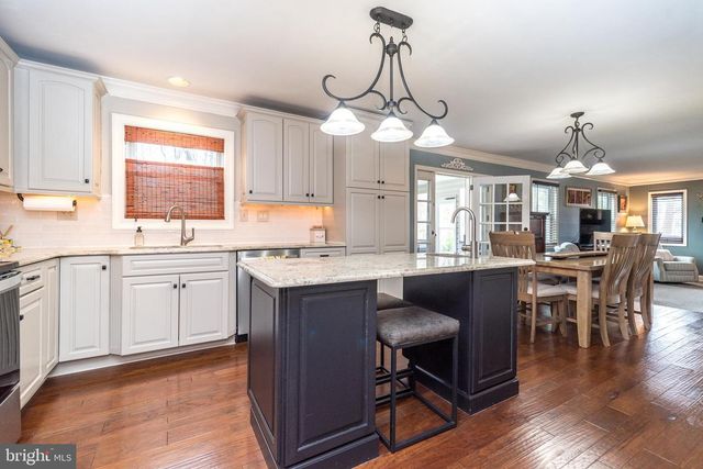 214 BROAD ACRES RD, Lansdale, PA 19446