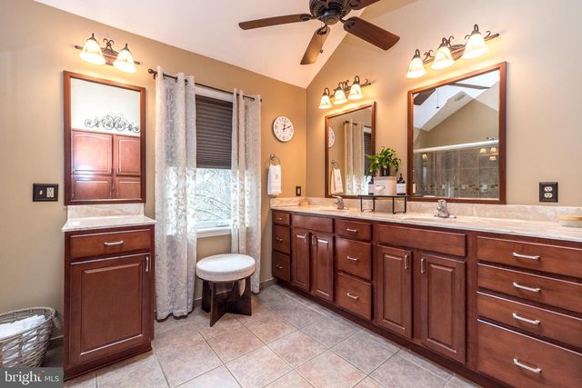 214 BROAD ACRES RD, Lansdale, PA 19446