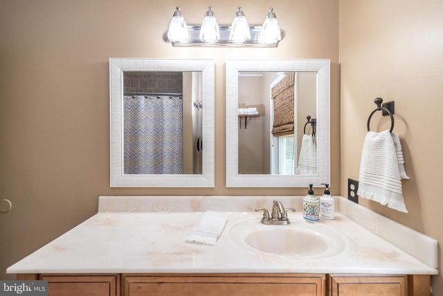 214 BROAD ACRES RD, Lansdale, PA 19446