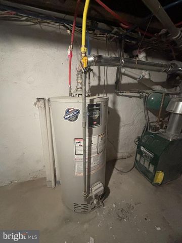 122 SHARON AVE, Darby, PA 19023