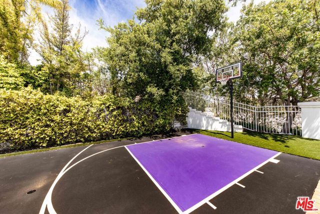 5474 Amber Circle, Calabasas, CA 91302