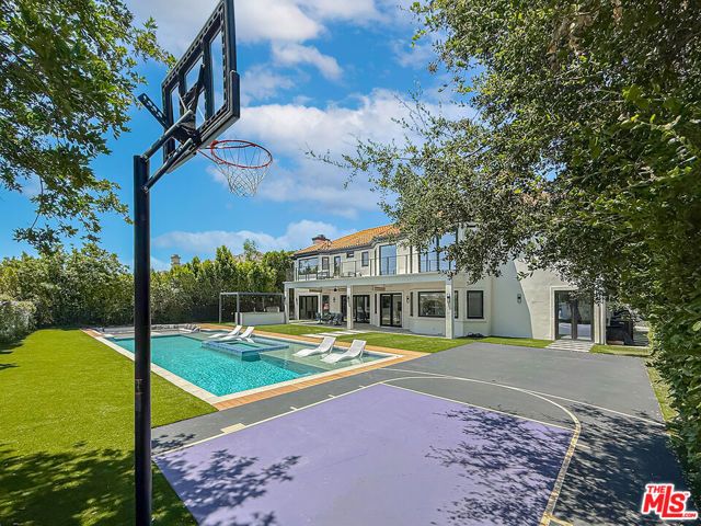 5474 Amber Circle, Calabasas, CA 91302