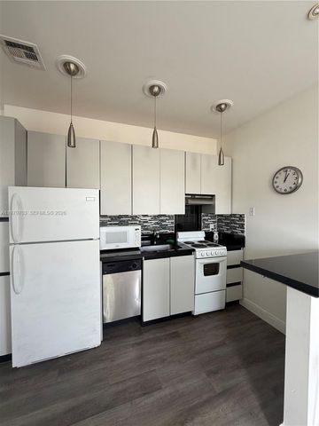 1244 Pennsylvania Ave 305, Miami Beach, FL 33139