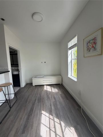 1244 Pennsylvania Ave 305, Miami Beach, FL 33139