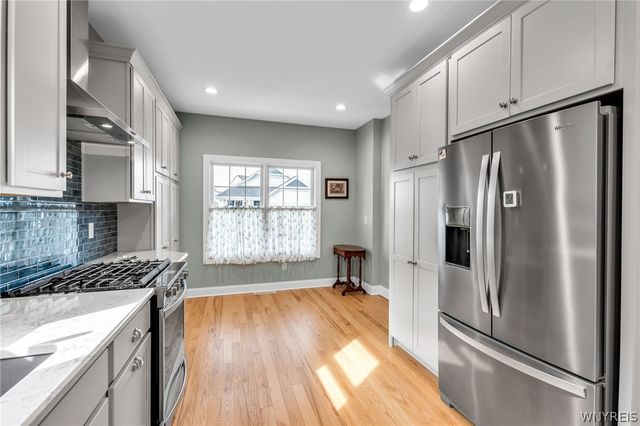 35 Raine Drive, Amherst, NY 14221