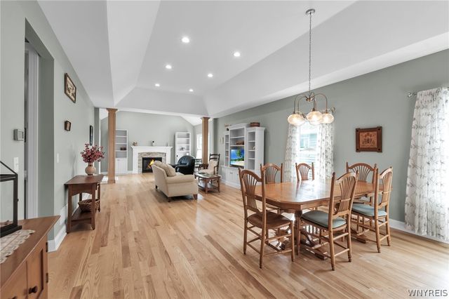 35 Raine Drive, Amherst, NY 14221