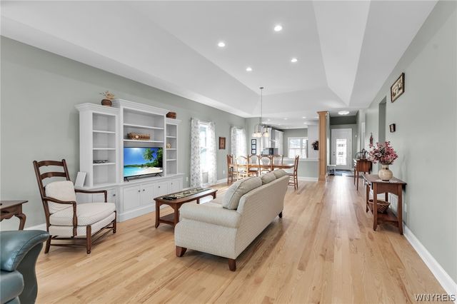 35 Raine Drive, Amherst, NY 14221