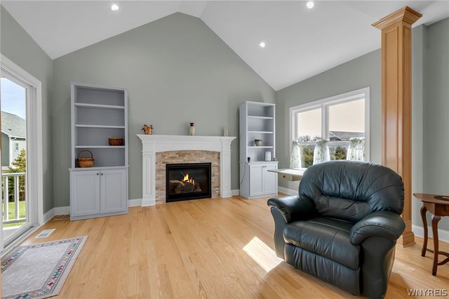 35 Raine Drive, Amherst, NY 14221