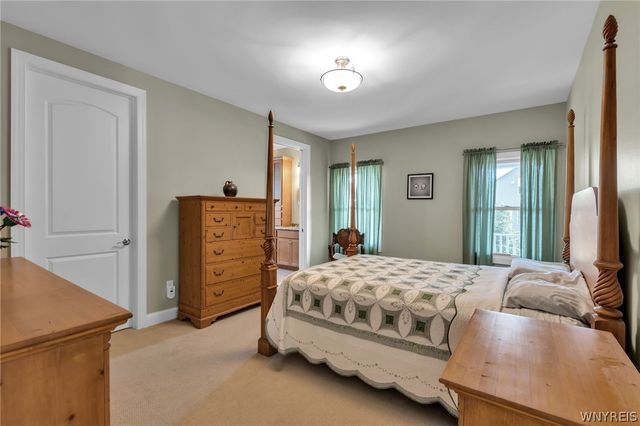 35 Raine Drive, Amherst, NY 14221