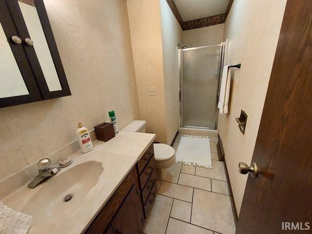 277 N Sunshine Drive, Jasper, IN 47546