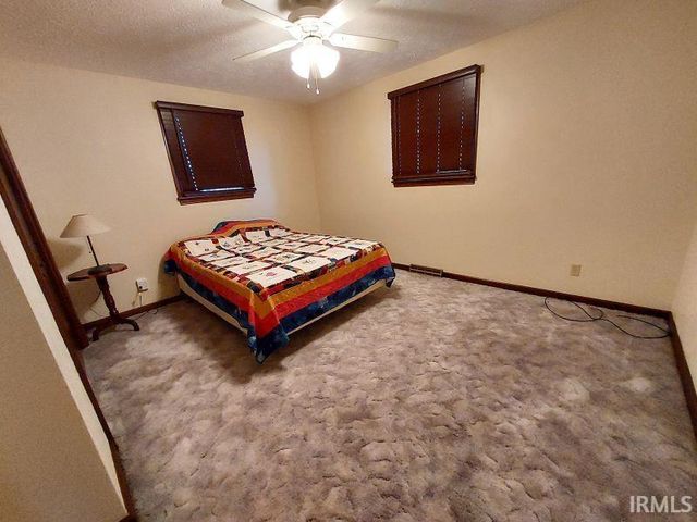 277 N Sunshine Drive, Jasper, IN 47546