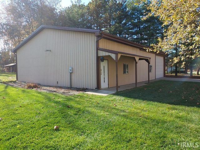 277 N Sunshine Drive, Jasper, IN 47546
