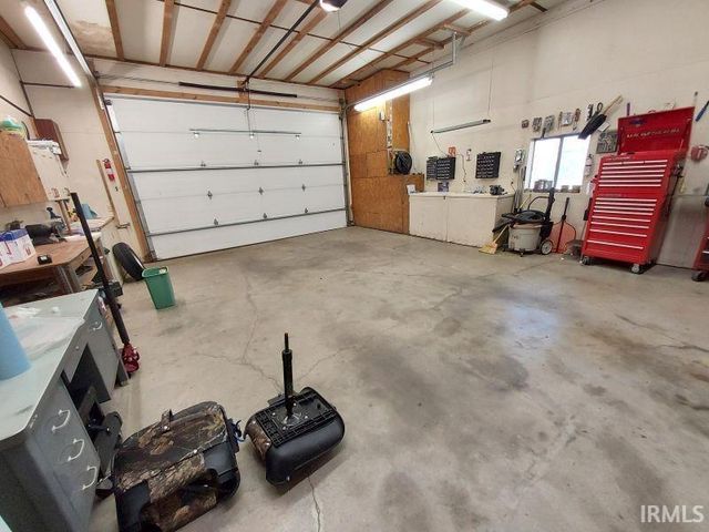 277 N Sunshine Drive, Jasper, IN 47546