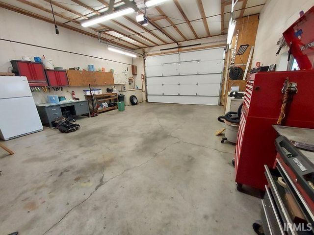 277 N Sunshine Drive, Jasper, IN 47546