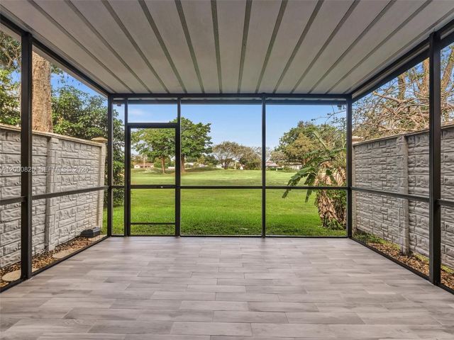 19174 Bobolink Drive, Hialeah, FL 33015