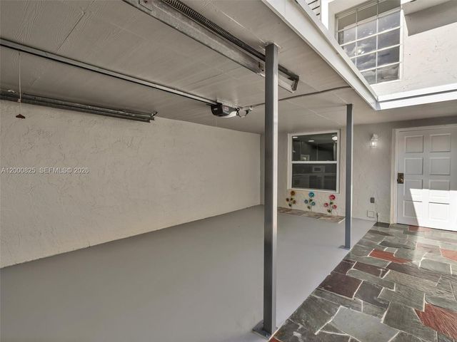 19174 Bobolink Drive, Hialeah, FL 33015