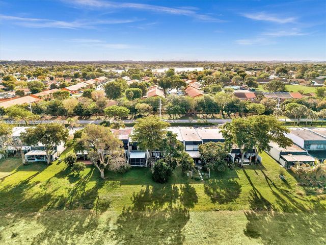 19174 Bobolink Drive, Hialeah, FL 33015