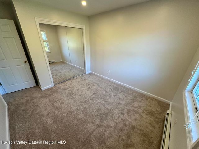 6 High Ridge Road, New Paltz, NY 12561