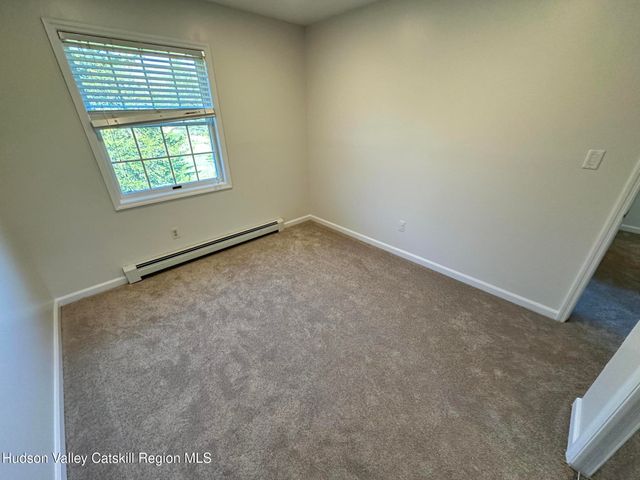 6 High Ridge Road, New Paltz, NY 12561