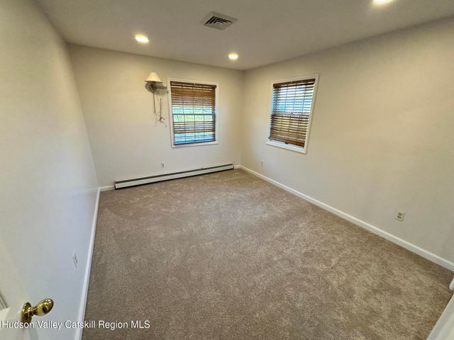 6 High Ridge Road, New Paltz, NY 12561