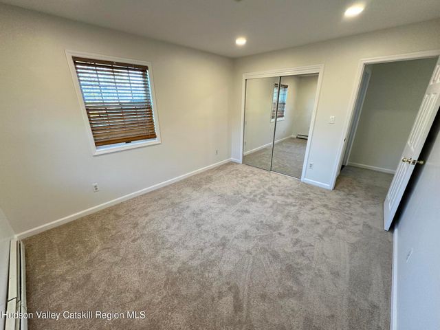 6 High Ridge Road, New Paltz, NY 12561