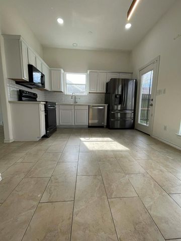 7916 Comal Street, Houston, TX 77051