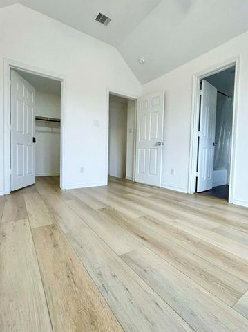 7916 Comal Street, Houston, TX 77051