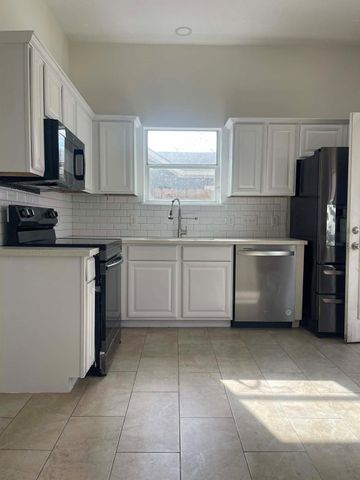 7916 Comal Street, Houston, TX 77051