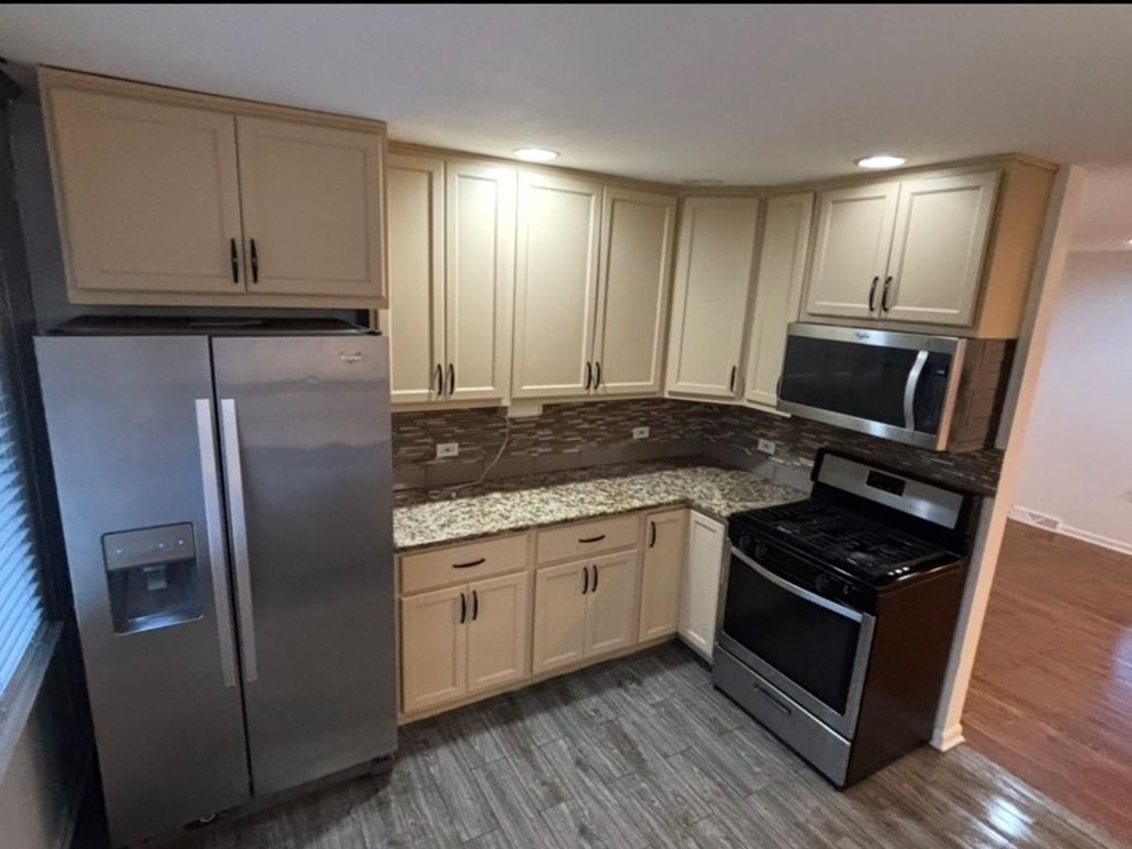 308 S Walnut Street, Glenwood, IL 60425 — photo 4