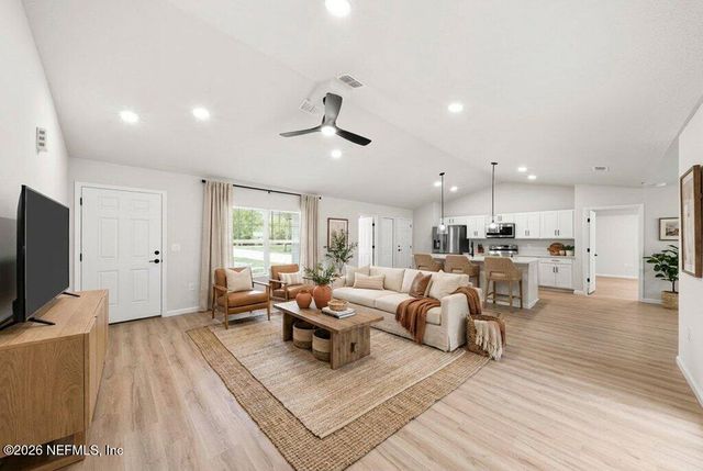 11637 JACKMAN COVE Lane, Jacksonville, FL 32218