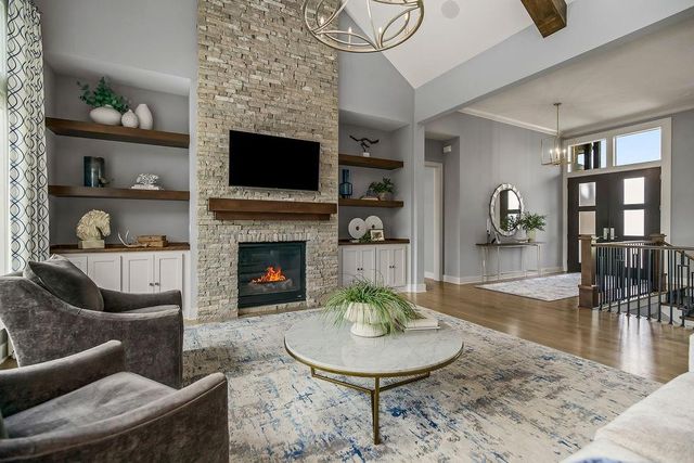 25040 W 105th Terrace, Olathe, KS 66061