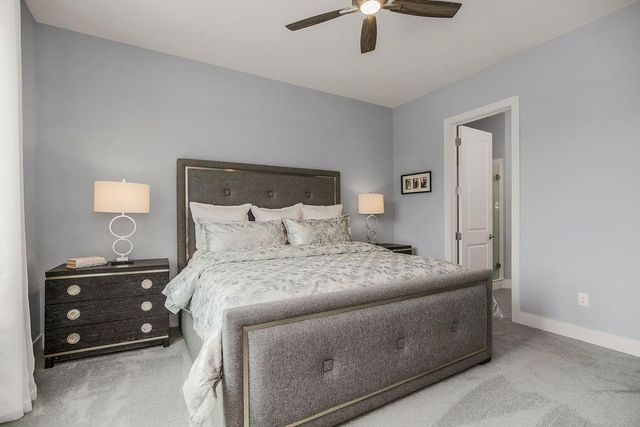 25040 W 105th Terrace, Olathe, KS 66061
