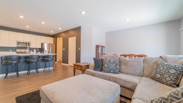 10920 Missouri Place, Crown Point, IN 46307