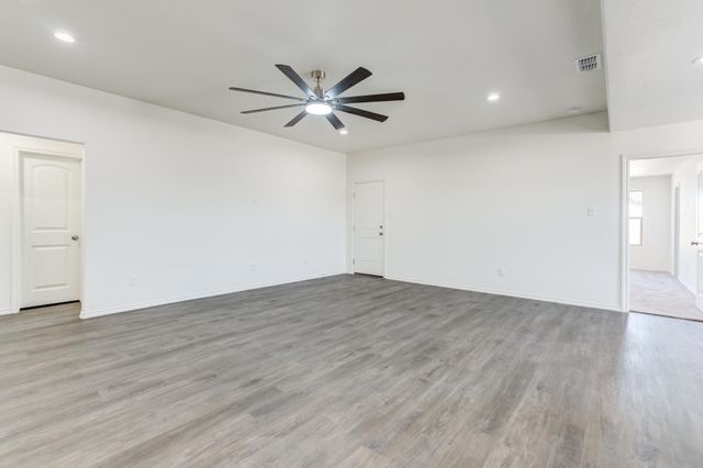 925 E Fordham Street, Lubbock, TX 79403