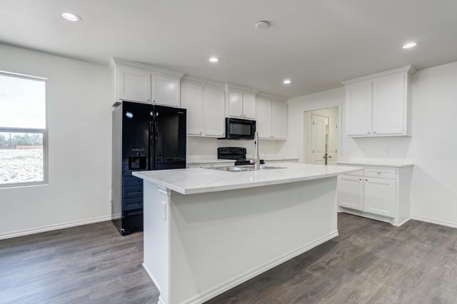 925 E Fordham Street, Lubbock, TX 79403