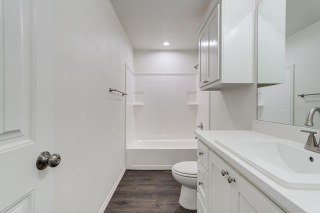 925 E Fordham Street, Lubbock, TX 79403